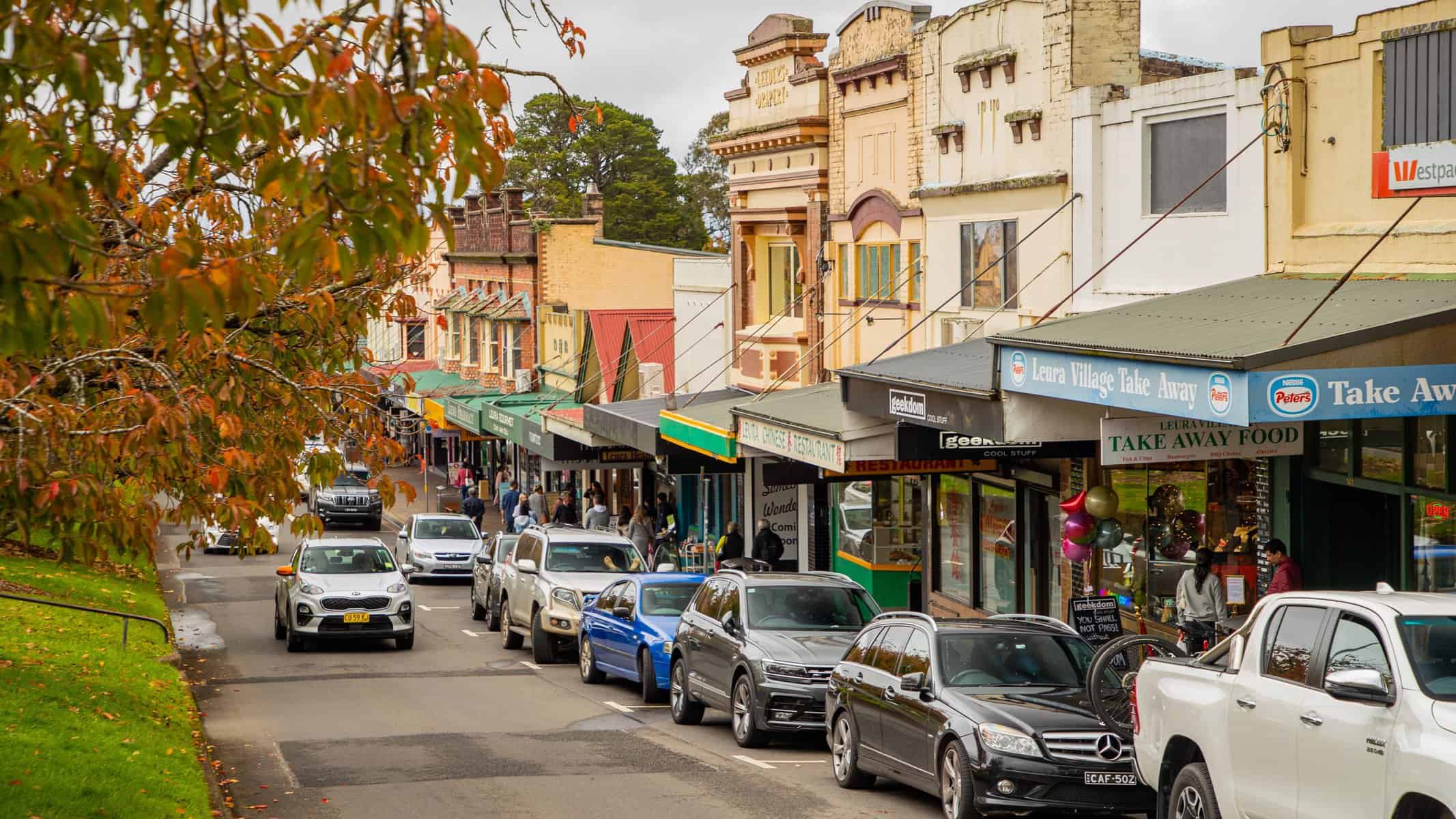 leura town