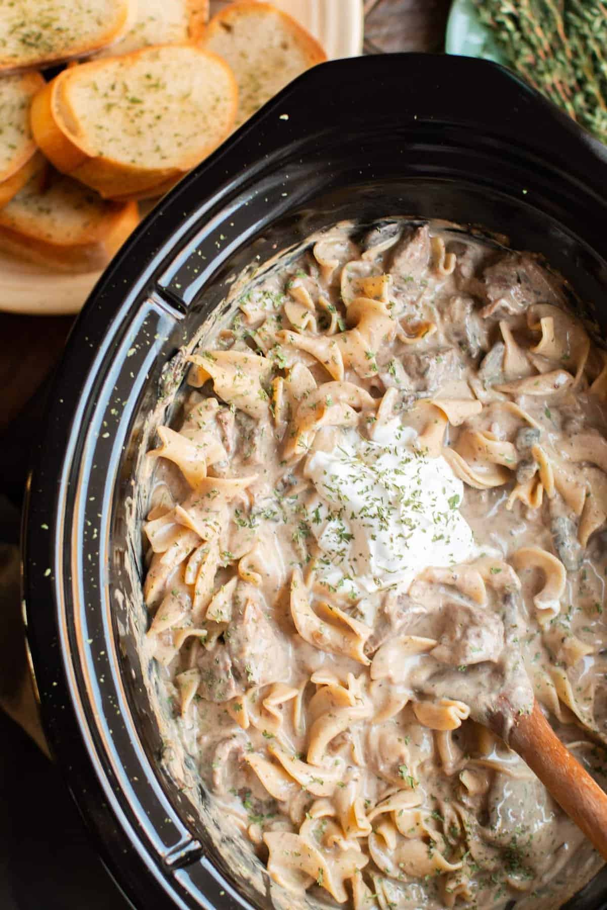 mccormick beef stroganoff slow cooker