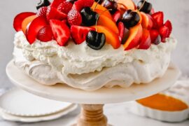 modern pavlova