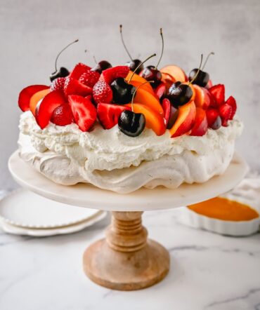 modern pavlova