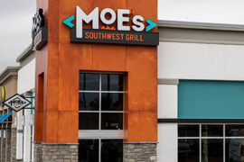 moe's