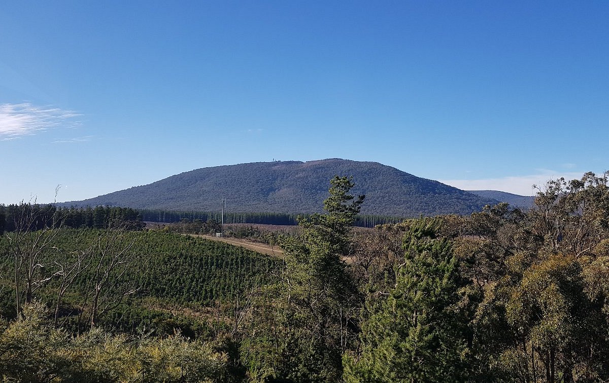 mount macedon