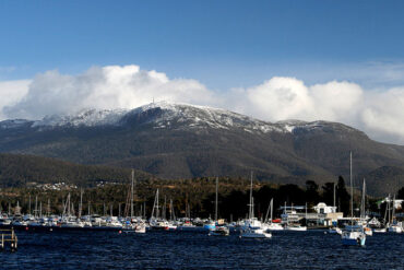 mt wellington from hobart