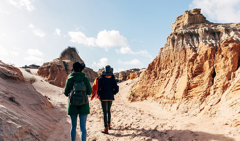 mungo national park location