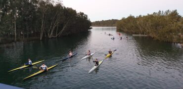 narrabeen lakes kayaking