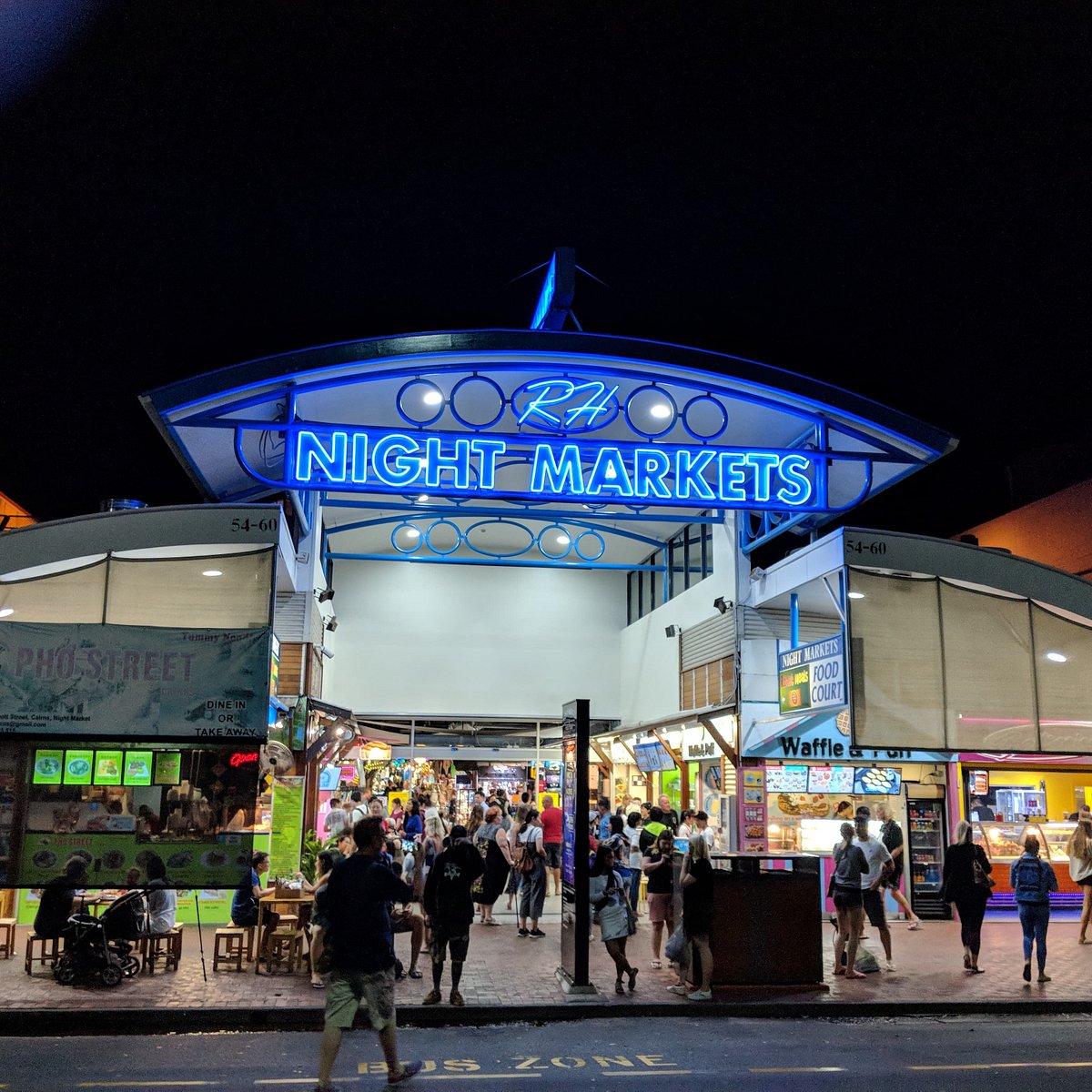 night markets cairns