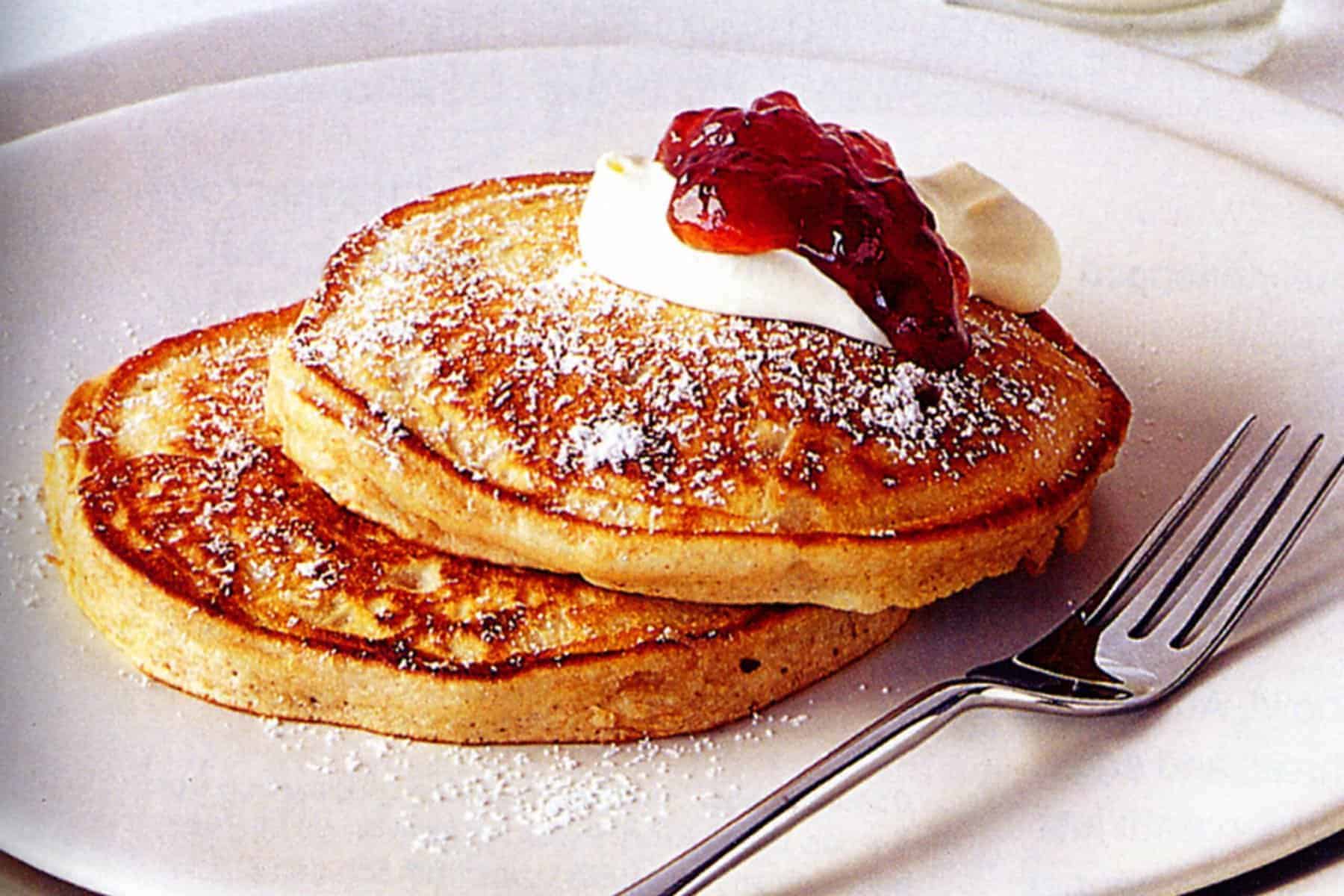 pikelets with jam and cream