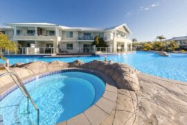 port stephens nelson bay accommodation