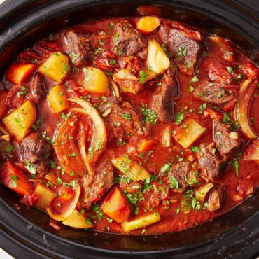 red wine casserole slow cooker