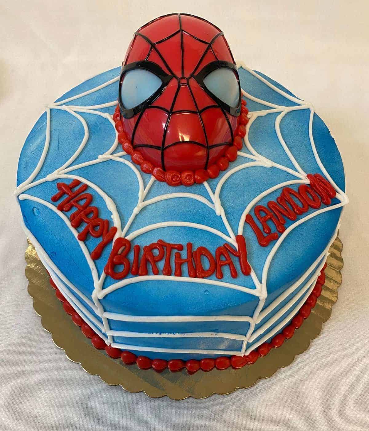 round spiderman cake