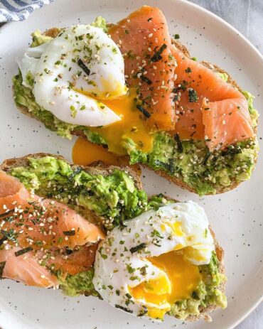 salmon poached egg avocado