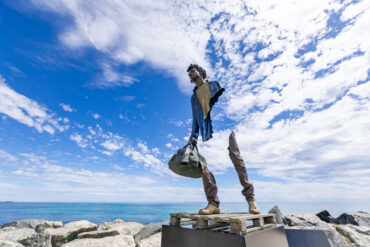 sculptures by the sea