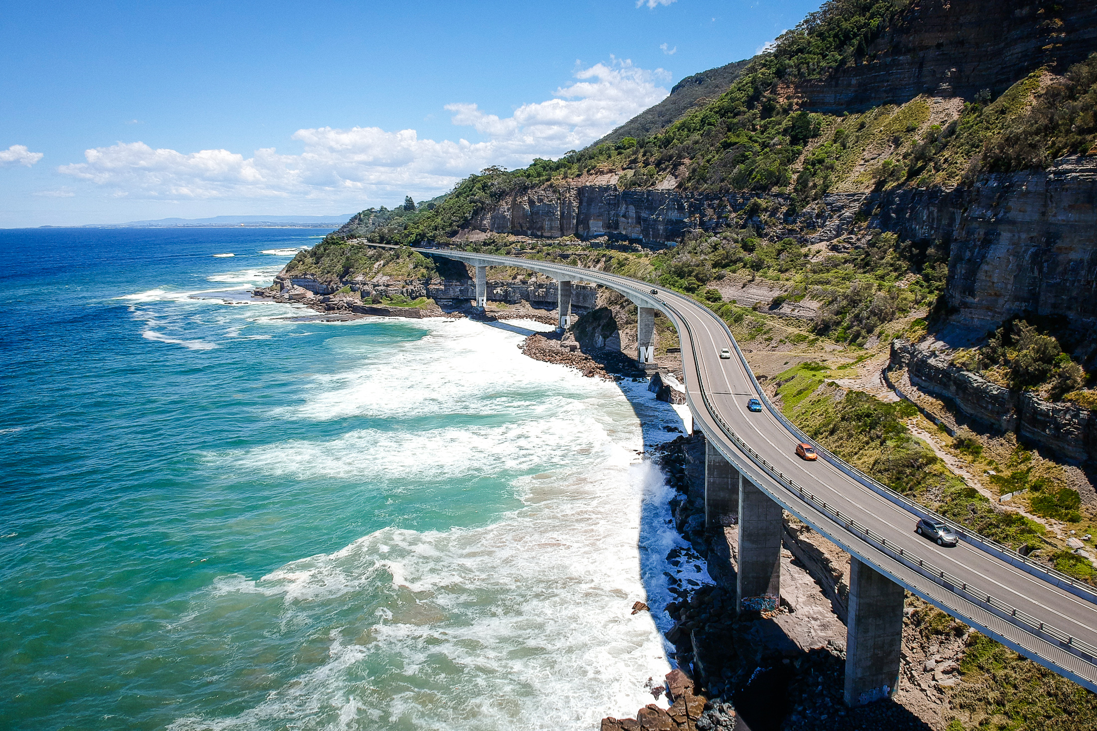 sea cliff bridge to wollongong