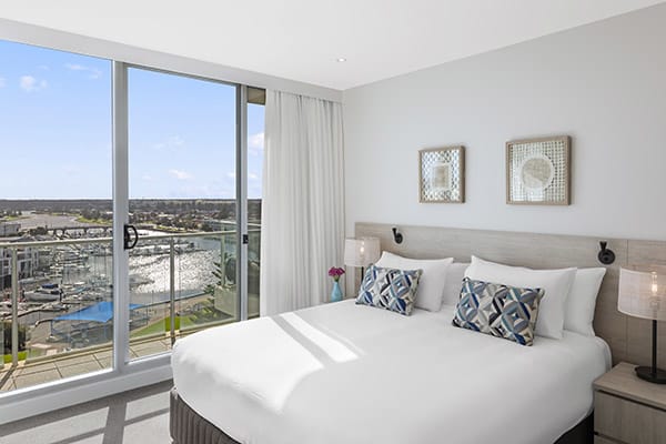 accommodation in glenelg adelaide