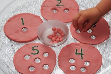 activity with play dough