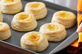 apricot biscuits