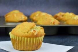 banana white chocolate muffins