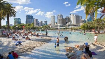 beaches in brisbane queensland