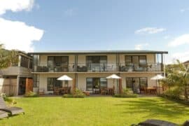 beachfront resort whitianga