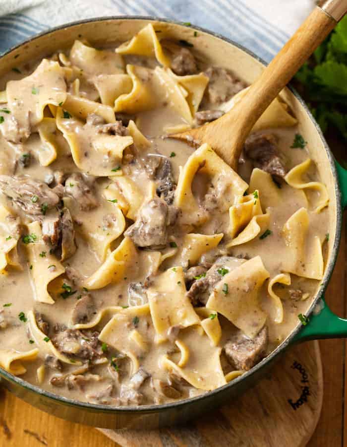 beef stroganoff recipe slow cooker