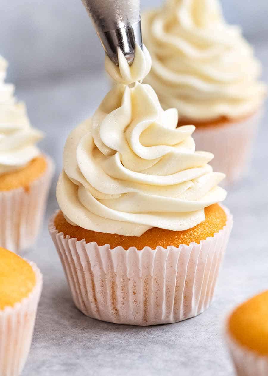 best buttercream icing for piping