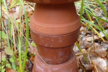 bird bath terracotta