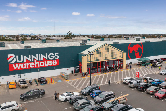 bunnings opening hours sydney