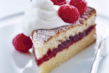 cake with jam