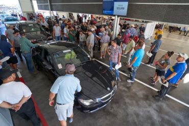 car auction