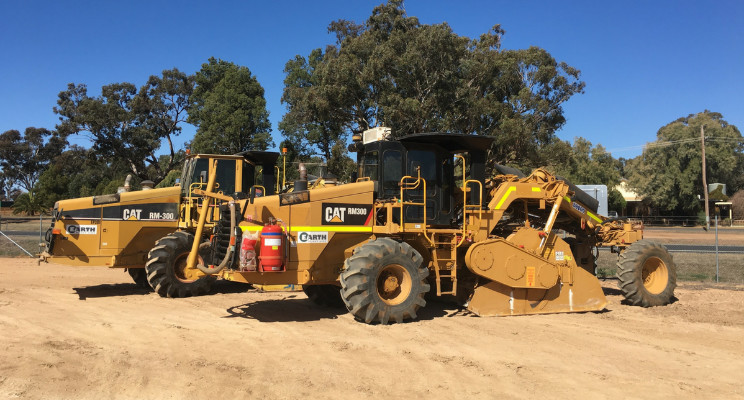 caterpillar geelong