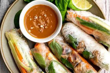 chicken rice paper rolls