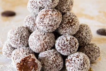 chocolate balls with coconut