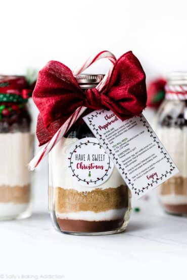 christmas gifts in jars