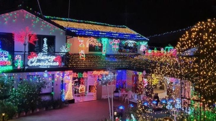 christmas lights in castle hill sydney