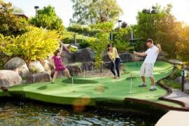 crazy golf brisbane