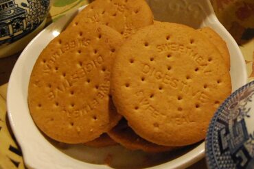 digestive biscuit