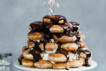 donuts cake