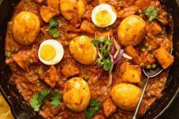 egg with potato curry