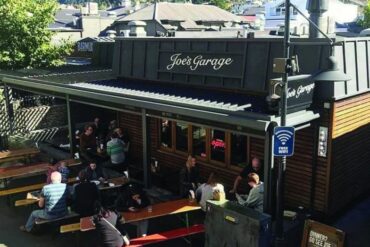 family restaurants queenstown