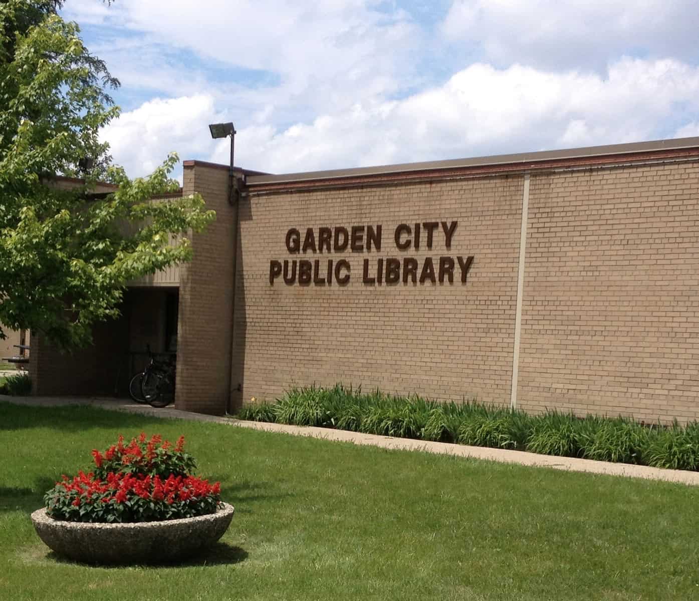 garden city library