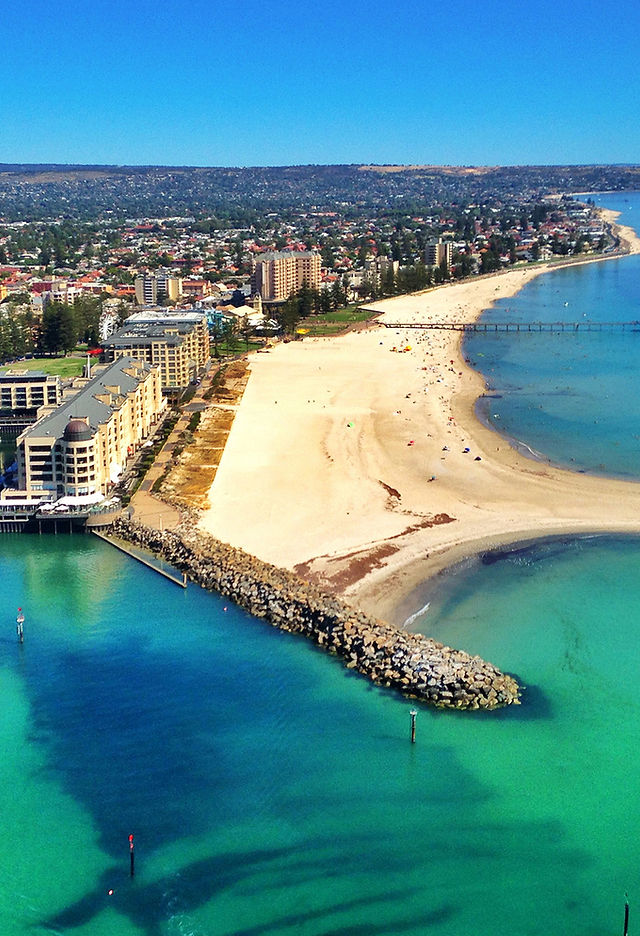 glenelg beach adelaide