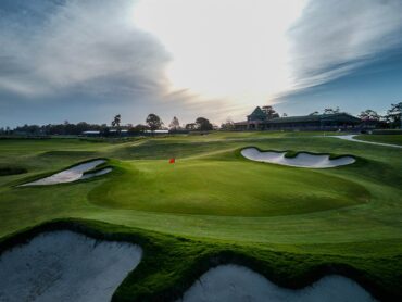 golf nudgee