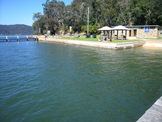 hawkesbury river swimming sydney