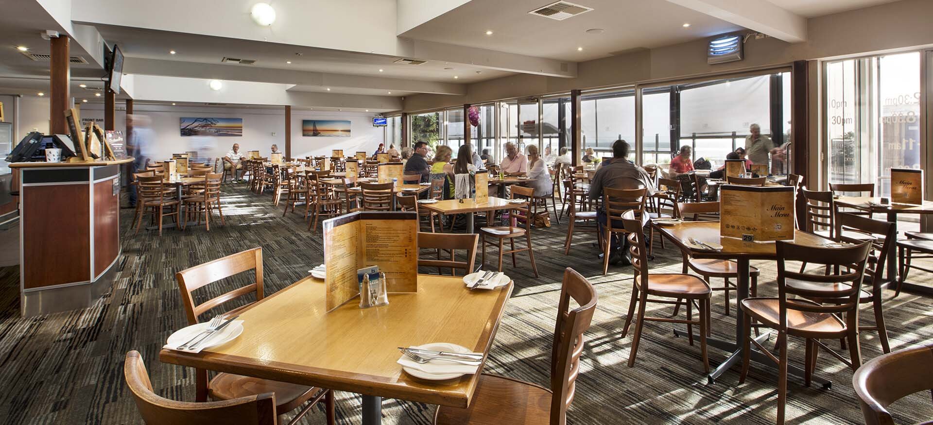 henley beach hotels