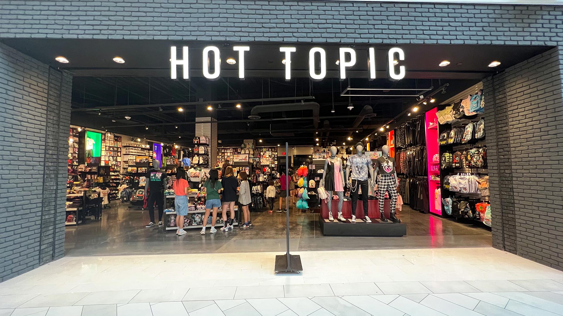 hot topic