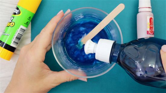 how to make a slime with glue