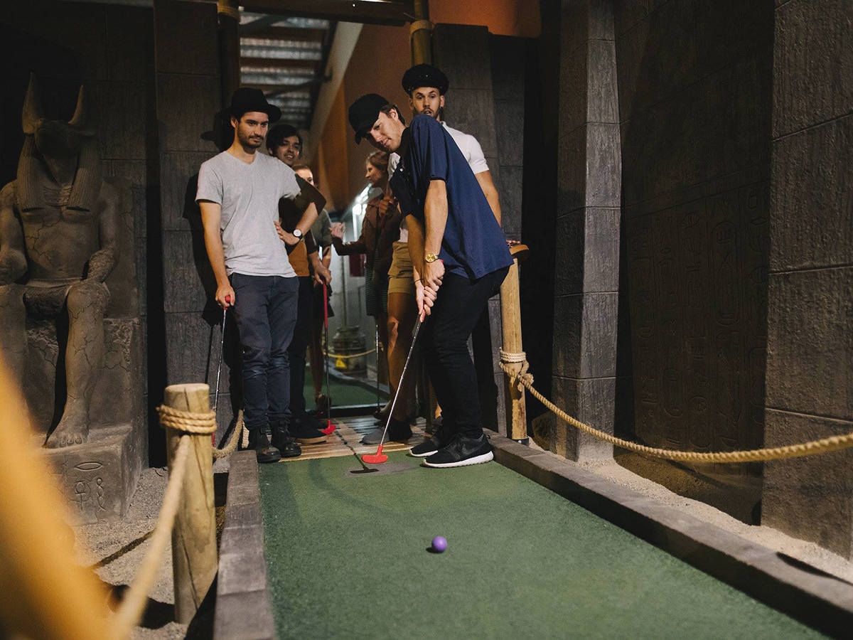 indoor mini golf sydney