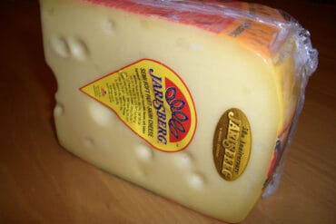 jarlsberg cheese