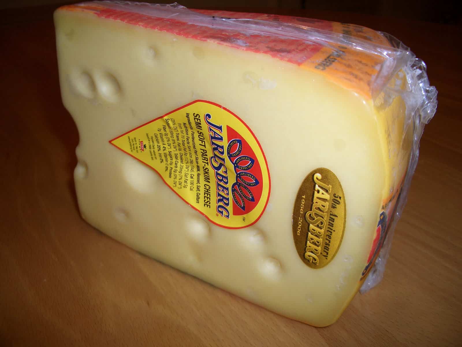 jarlsberg cheese