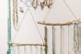 jewellery hanger diy